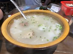 -富正毅三下锅·湘西韵味(天门山索道店)