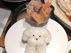 -莲餐厅·湖北菜·潜江小龙虾店(愚园路店)
