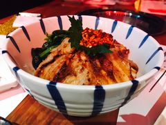 猪五花盖饭-热血兄弟·炭火烤肉(融侨中心店)