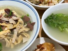 洋芋腊肉焖饭-漫山洋芋(大悦城店)