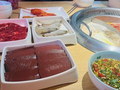 -季季红火锅(柳州城中万达二店)