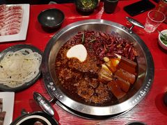 谭血鸭红锅底-谭鸭血老火锅(漳州路店)