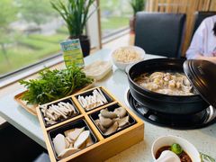 -烹然四季椰子鸡火锅(团结湖总店)