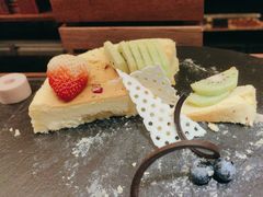 -唐拉雅秀酒店-西锦汇空中BBQ·思创餐厅