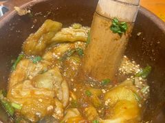 -老滇山寨•云南特色菜•地方菜•民族风情歌舞表演(金碧店)