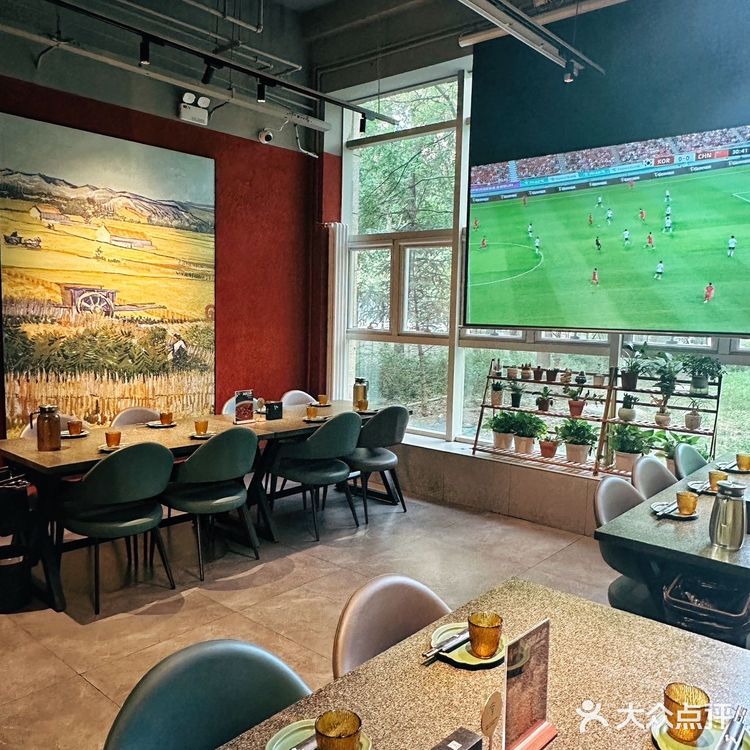 喝酒嗦虾看球赛⚽这才是人生啊