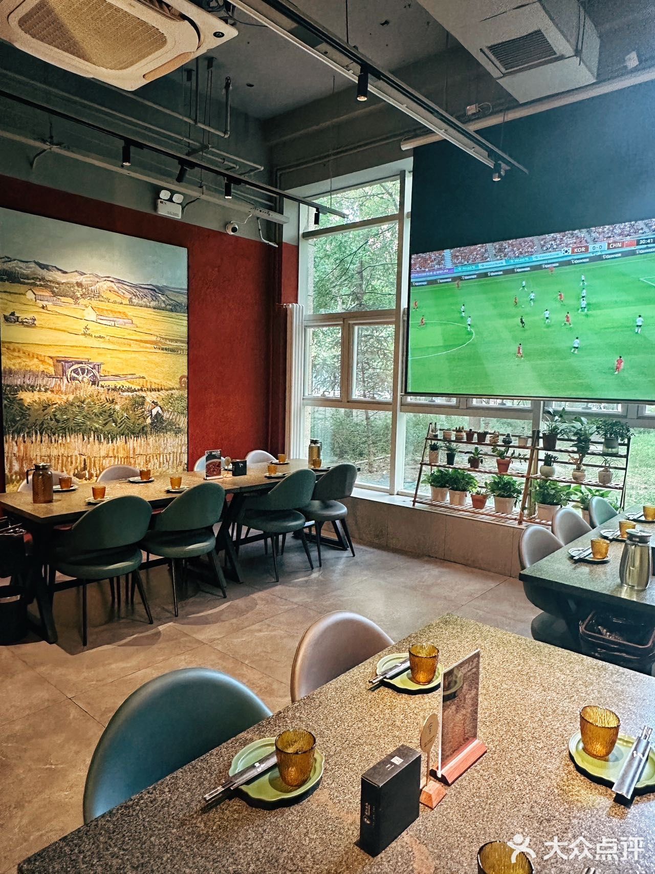 喝酒嗦虾看球赛⚽这才是人生啊