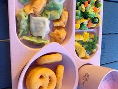 -布鲁豪斯亲子欢乐家庭餐厅
