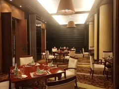 -粤尚腾香居中餐厅(首都机场希尔顿店)