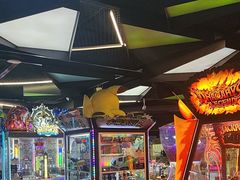 -星际传奇·蹦床海绵池·儿童乐园(大悦城店)