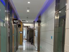 -雅悦齿科(顾村公园店)