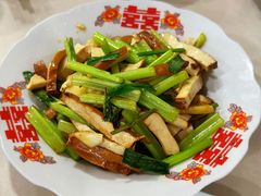 芹菜香干肉丝-菁菁有味湖北恩施菜