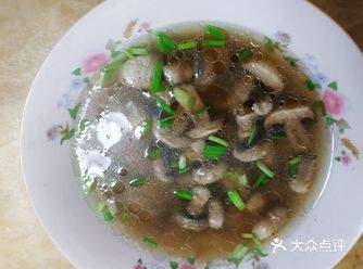 超鲜超美味的蘑茹排骨汤来了