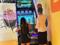 -不可思议减压馆·解压博物馆·摔碗发泄·团建定制