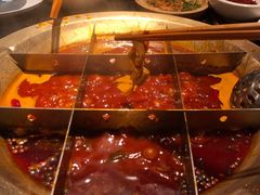 -周师兄大刀腰片火锅(洪崖洞旗舰店)