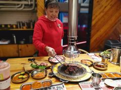 -青瓦炭韩潮烤肉(花园道店)