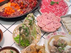 -扎起市井老火锅(乐山总店)
