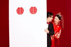 -巴黎春天婚纱摄影(临安店)