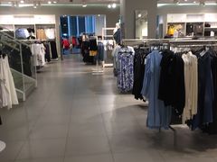 -H&M(鹏欣水游城店)
