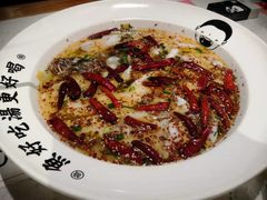 -江渔儿酸菜鱼(奥园广场金发购物中心店)