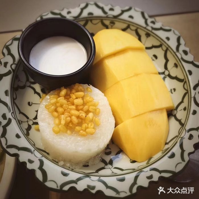 simply thai天泰(新天地店)芒果三色糯米饭图片