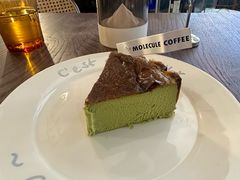 开心果巴斯克-MOLECULECOFFEE.MANDO 莫勒喝咖啡