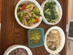 -雪梅月子中心(华侨城店)