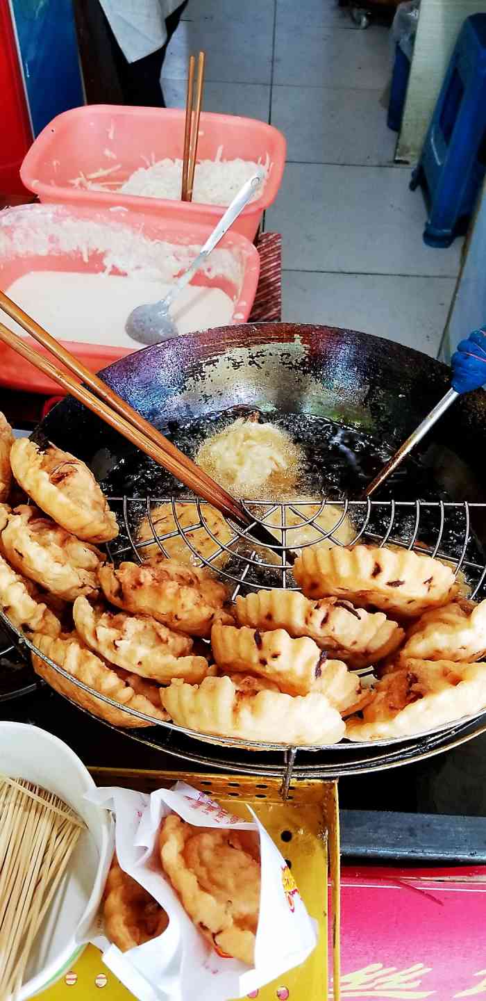 江南小吃(西井街店)-"来朱家角古镇游玩 古镇里的小吃真的数不胜.