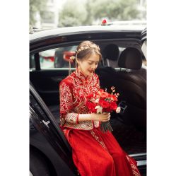 -南京宝娜嫁衣婚纱礼服馆(中央路店)
