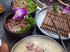 -红泥小火炉·东北泥炉烤肉(天一旗舰店)