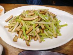 韭黄炒香干-海富荣锅贴(万象城店)