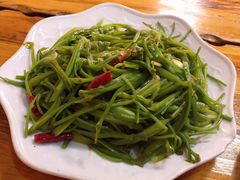 -小锅巴纳西餐厅