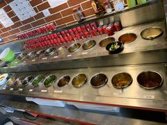 自助调料区-袍哥码头老火锅(横岗分店)