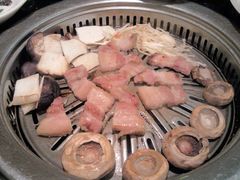 烤五花肉+烤蘑菇-青松馆韩国料理(香港中路佳世客店)