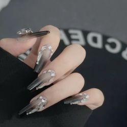 -斯馨·健康美甲美睫