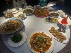 -巴特餐饮6加1音乐餐吧·新疆菜