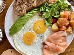 -Brut Eatery悦璞食堂(愚园路店)