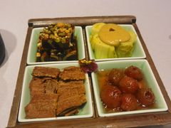 北京小吃-四世同堂·京菜·烤鸭(双井店)