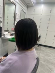 -镁连社·美联社