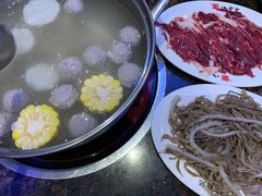 吊龙伴-八合里潮汕鲜牛肉火锅(深圳海岸城店)