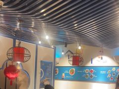 -尚尚仙·酸汤猪手·猪肚鸡火锅(华联万柳购物中心店)