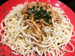 鸡丝凉面-三俞竹苑(卓展店)