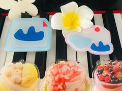 -山与蓝·轻糖鲜果蛋糕(勒泰店)