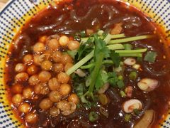 大勺肉酱酸辣粉-遇见小面(光明大仟里店)