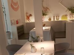 -春树下·树屋花房西餐厅(罍街AS1980店)