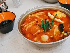 -汤小云火锅米线(钻汇广场店)