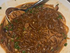 沙蒜烧豆面-新荣记(BFC外滩金融中心店)