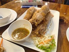 -两兄弟Song Pee Nong(2号店)