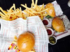 -The Habit Burger Grill 哈比特汉堡(爱琴海店)