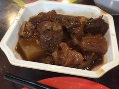 柱候焖牛腩-昇记肠粉王(福华路店)